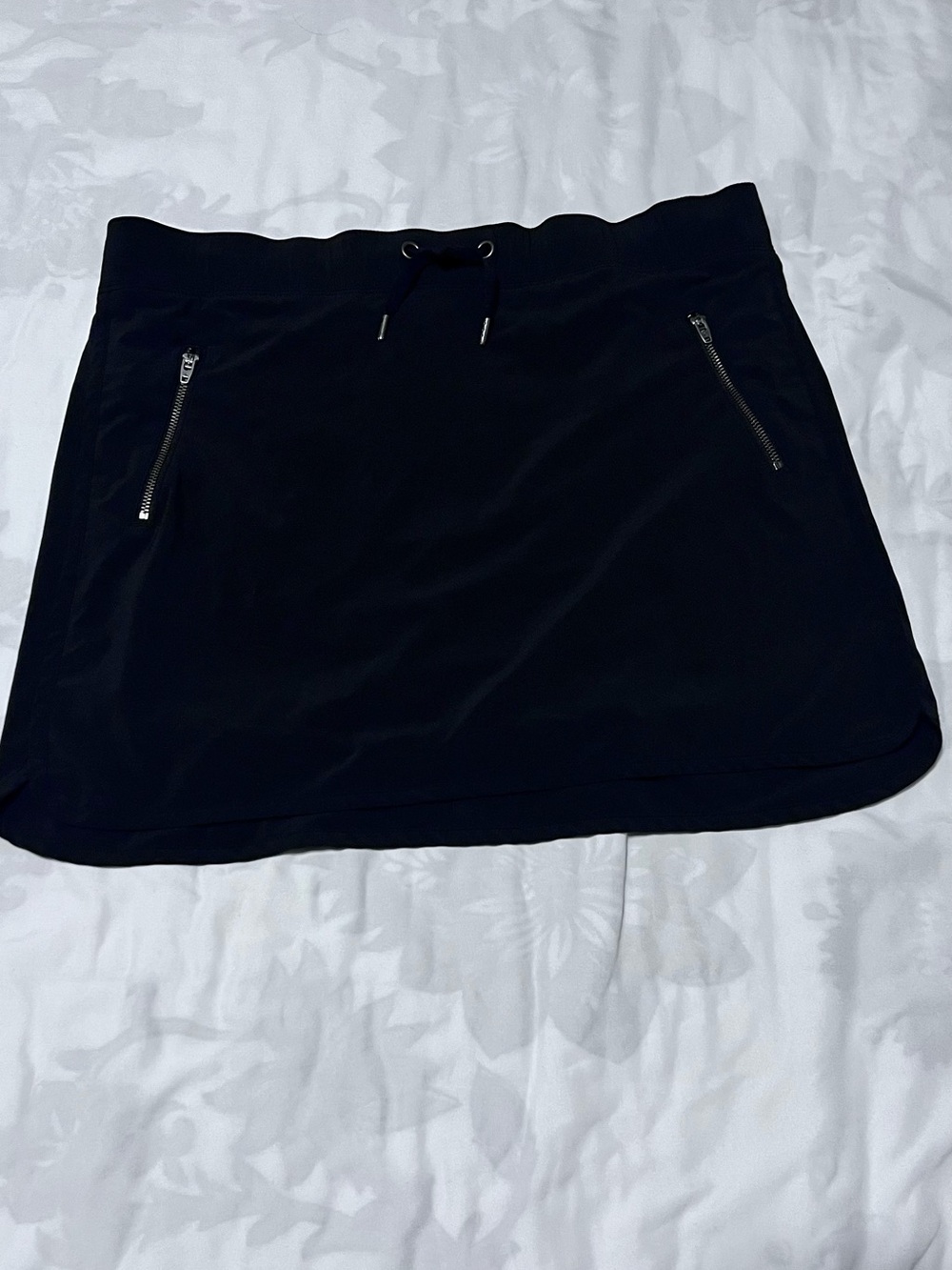 Athleta Black Athletic Skirt with Elastic Waistband
